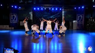 Swing / Continuum Chickaz / Street Show Dance Formation Adult / Dance Masters 2017