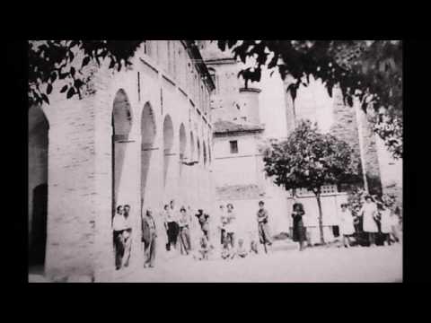 Montecosaro in bianco e nero