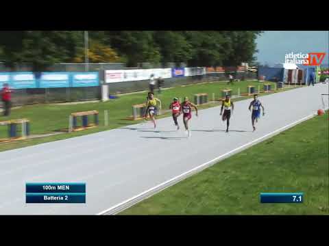 Il nuovo primatista italiano dei 100 metri è Marcell Jacobs. Con 9.95 batte il record di Tortu