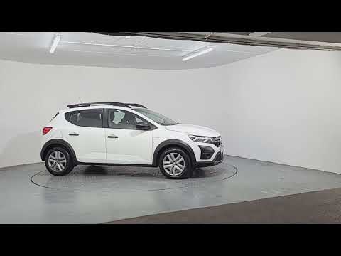 Dacia Sandero Stepway Essential 1.0 Petrol Manual - Image 2