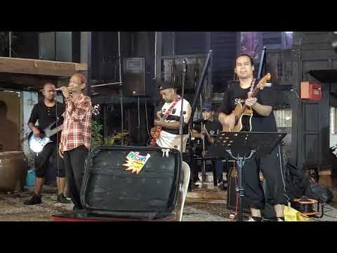 Fullamakk lagu ini buat kepala kita angguk...Selamat Tinggal Pujaan-Wak Mustar di Sentuhan