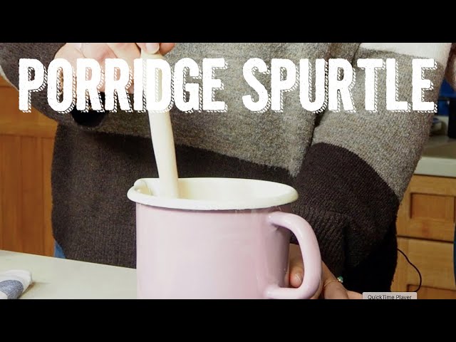 Porridge mit Spurtle zubereiten - Verival