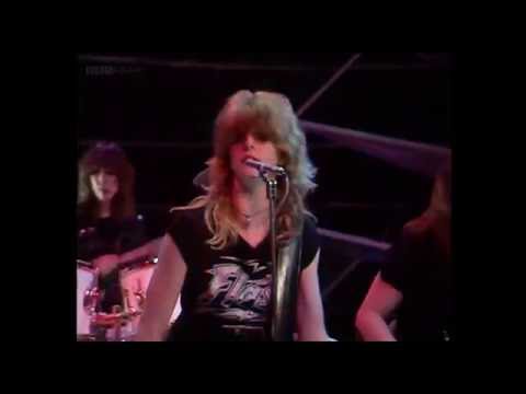 Girlschool - Hit And Run (TOTP 1981) HD