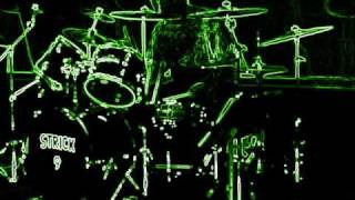 Strick 9-Tyler-DrumSolo