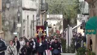 preview picture of video 'Settimana Santa Ragusa Ibla 2014 processione Cristo all'orto by Tanokalura'