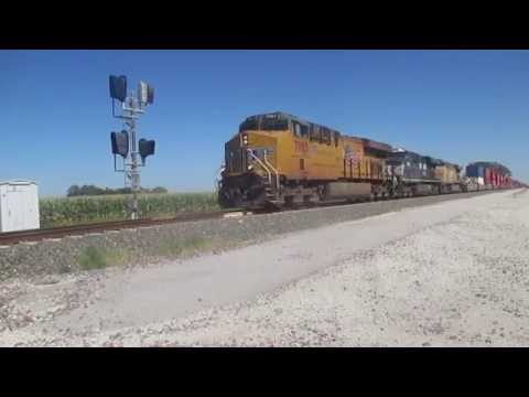 Union Pacific intermodal train  in Blair, NE