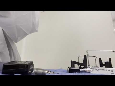 Stryker System 8 Sternal Saw Blade Insertion