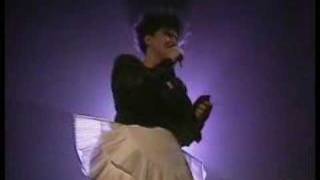 Starmania - La complainte de la serveuse automate