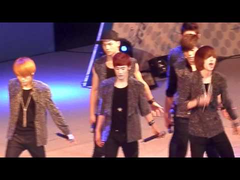 [FanCam] 111122 Teen Top "CLAP"  in Korea University