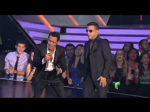 Premios Billboards 2013 | Presentación de Marc Anthony y Tito el Bambino | Telemundo