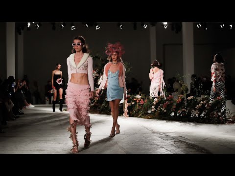 BLUMARINE S/S 2021 FASHION SHOW