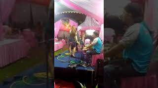 Download lagu Riska oktavia nglabur langit mp3