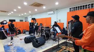 Download lagu 𝗞𝗔𝗦𝗜𝗛𝗡𝗬𝗔 𝗟𝗔𝗜𝗟𝗔 - 𝗯𝘆 𝗔𝗠𝗜𝗡 𝗥𝗕𝗞  mp3