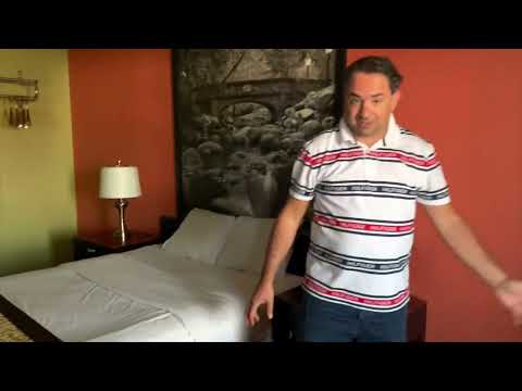 Super 8 by Wyndham Ontario Oregon | Hotel Review | Free Breakfast | US Road Trip 2022