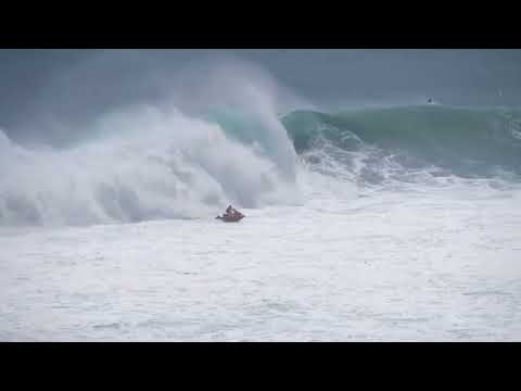 MR Uluwatu and Dolpphin in Dangerous Situation, Bombie Area Bali Indonesia