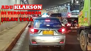 Download lagu adu klakson di jalan  tol saat macet mp3