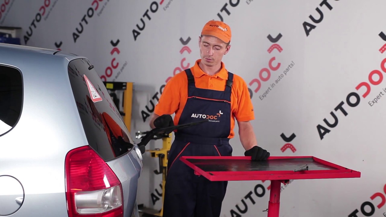 Cómo cambiar: escobillas limpiaparabrisas de la parte trasera - Honda Jazz GD | Guía de sustitución