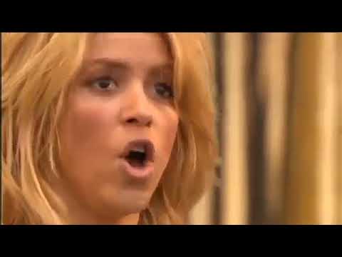 Shakira - She Wolf (Live From Glastonbury)