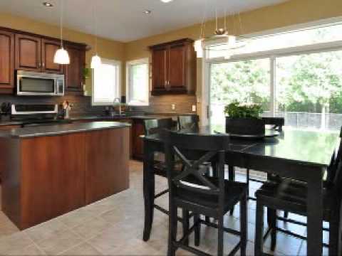 Whitby 4 Bedroom + 3 Bedroom Home at 11 Pebblebrook Cres.