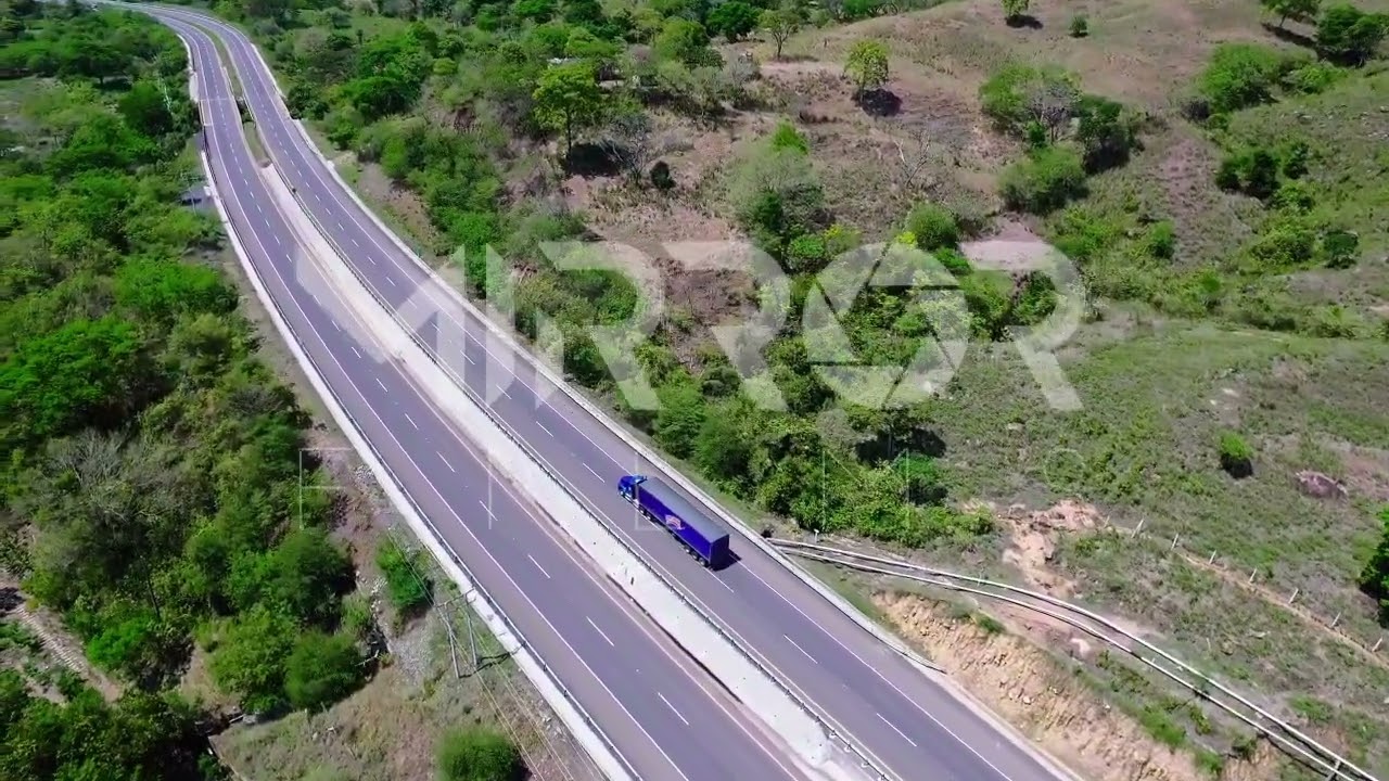 Oleoducto Junto a la Via