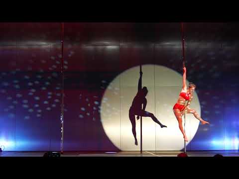 2nd place AMATEURS WOMEN category - Weronika Łebkowska -  POLE DANCE SHOW 2018