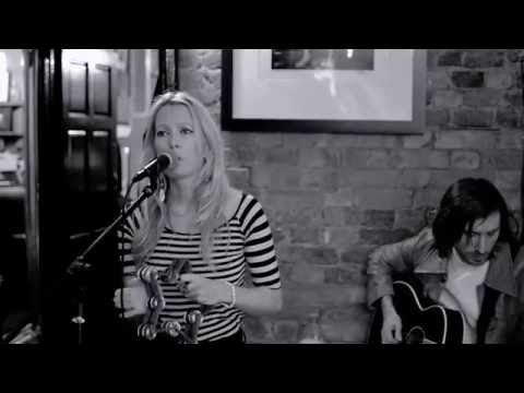 Amy Odell - I am the Queen @ Lion Coffee + Records