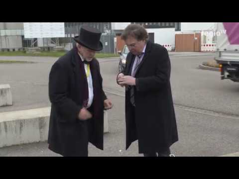 Würdevoller Haftantritt | 09.01.18