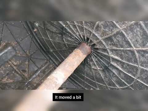 Replace rusted axle in Maze 245L compost tumbler