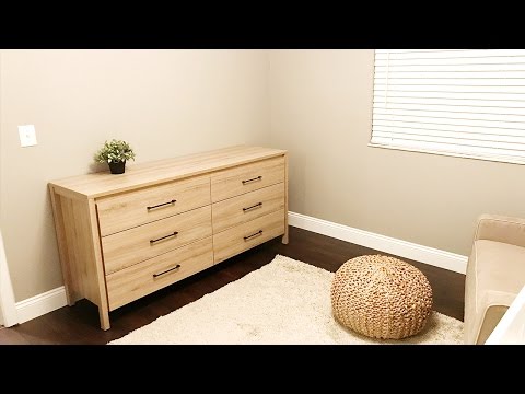 SETTING UP THE NURSERY! || First Time Mom | Lauren Self