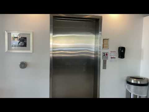 Dover Classic Hydraulic Elevator @ Taft Building, Pembroke Pines, FL