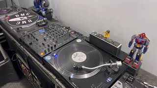 Jennifer Lopez - Hold You Down (Remix)