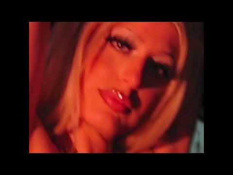 La Favi  ft YAWNS- Contigo