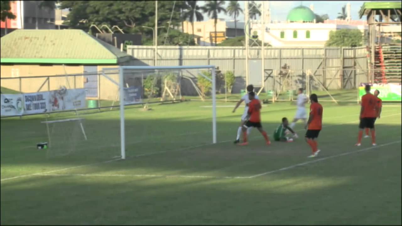 2014 OFC Champions League - Day 9 - AS Pirae vs Waitakere United Highlights