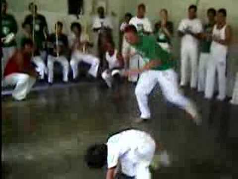 Formado Bruno e Mascote (Grupo Luanda)