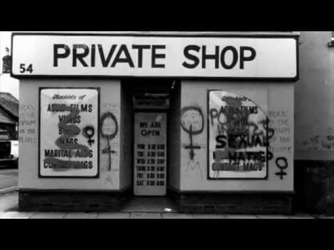 Cath Hassell: "Vandalizamos sex shops. Devíamos incendiá-las, como faziam em Leeds."