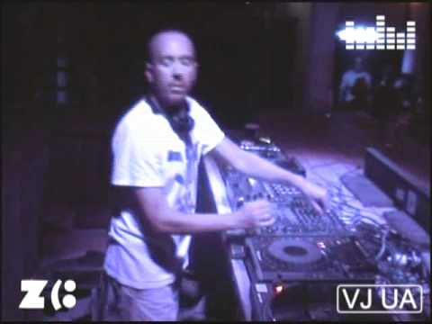 Jeremy P Caulfied - Кazantip Z18 - videoinstallation VJUA - Kiss FM Dance Floor