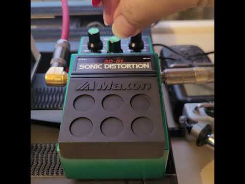 SD-01 Sonic Distortion by Maxon | RockBoard