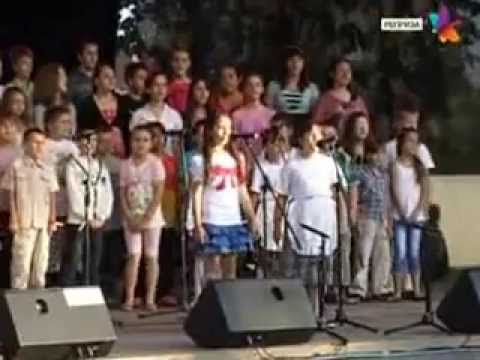 KNJIŽKA, MOJ TOVARIŠ -- Valentina FEJDI i Olesja PAPUGA