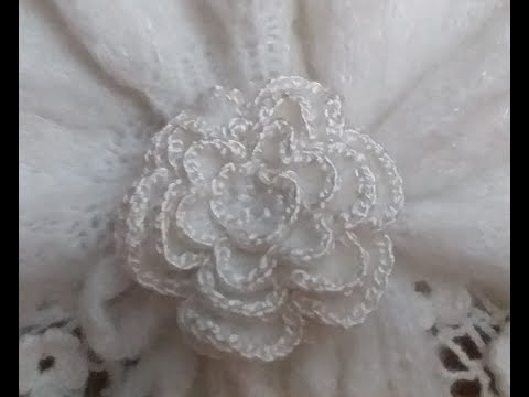 Floarea croşetată, tip broşă (1)/ Crochet flower, brooch type (1)/ Цветок крючком, тип броши (1)