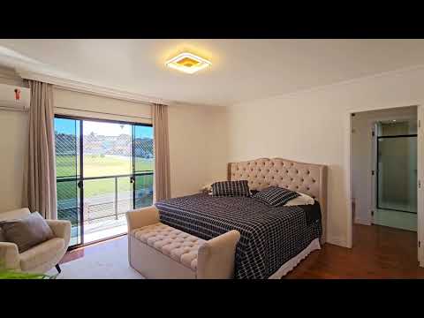 Sobrado com 3 Quartos, Suíte, 3 vagas. Pineville , Pinhais - Parana