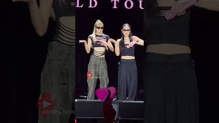 Download lagu Jenlisa dancing to 'like Jennie'🤩 #jennie #lisa #blackpink #shorts mp3