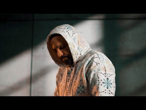 NICKY YAYA PREOTU  -  SUFLET DEZBRACAT