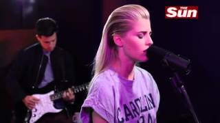 Video thumbnail of "London Grammar Wicked Game"