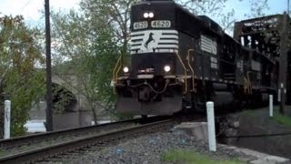 preview picture of video 'Norfolk Southern Portland Job  Crossing the Lehigh River and Canal in Bethlehem, PA'