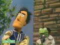 Sesame Street Kermit The Frog News Flash Rapunzel S Rescue