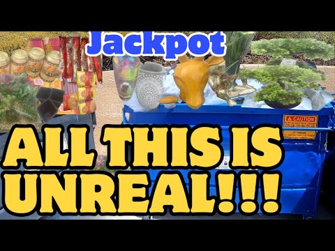 DUMPSTER  DIVING- THIS IS UNREAL. YOU WON’T BELIEVE  WHAT I FOUND !!!