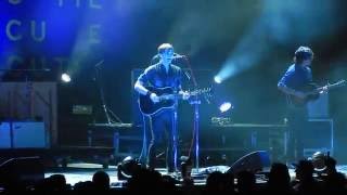 Ben Gibbard of Death Cab for Cutie storms off stage in Charleston, SC