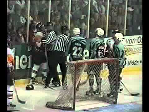 Moskitos-Essen_Deutscher-Meister-1999.flv