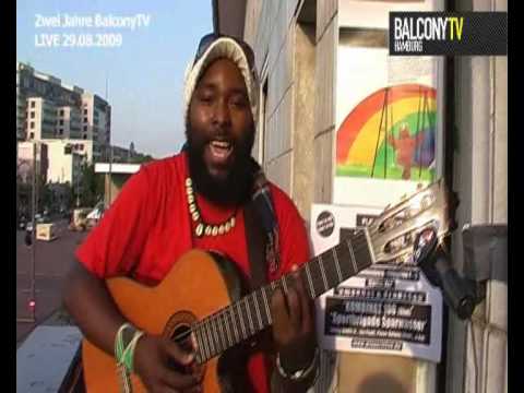 MIGHTY HOWARD (BalconyTV)