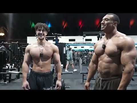 Larry Wheels Posedown 1